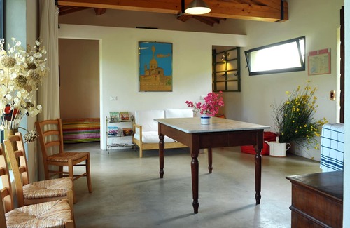 Londa Ski Chalet | The ancient chicken coop a romantic chalet in the quiet green countryside