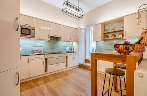 Wimborne Cabin | Family-Friendly Getaway at The Annex at Merley Mews
