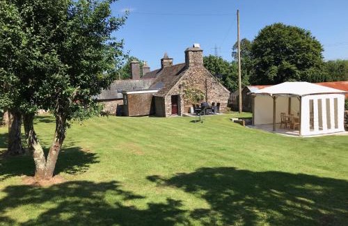 Ivybridge Apartment | Pet-Friendly Retreat at The Annex in Ivybridge, 4 Stars