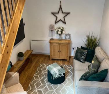 Acomb House | Discover The Annex in York: Pet Friendly & Guest Rated 9.6