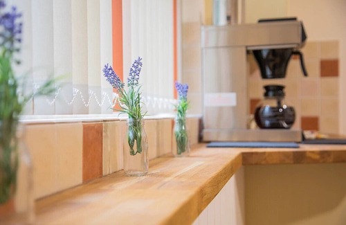 Weyhill House | Adults Only Retreat at The Annexe @ Elmbank - Rated 10/10
