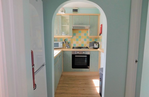 Sheringham Cottage | Cozy Stay at The Annexe on Morris Street for 3 Guests