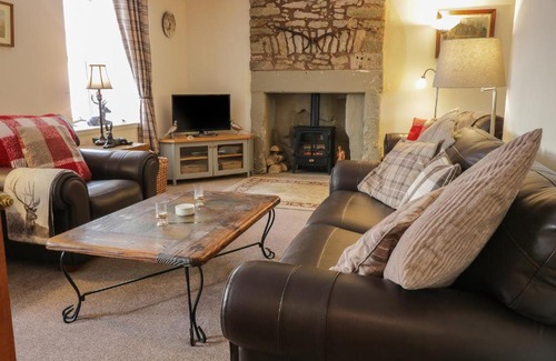 Coldstream House | Discover The Antlers: Family-Friendly 4-Star Getaway