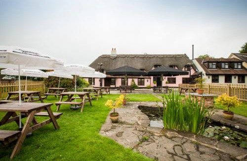 Pimperne Hotel | Discover The Anvil Inn - 4-Star Comfort and Family-Friendly