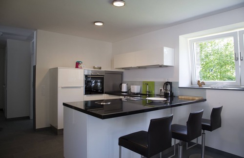 Monschau Apartment | Top-Rated Apartment with Pool & Ocean View Amenities