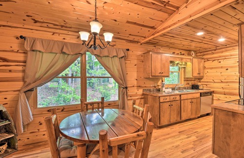 Helen Cabin | Discover 'The Apple Dumpling' Cabin: Pool Table & Spa