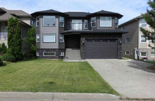 Prince George House | Exceptional Apple Suite with Breakfast and Kitchen Access