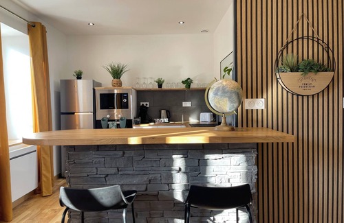 Montlucon Apartment | The Arcadium - Villa Courtais - Hypercentre