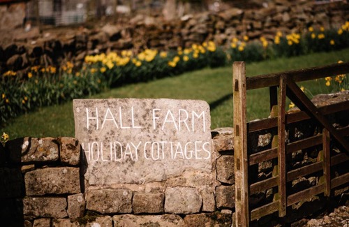 North York Moors National Park House | Discover The Arches: 4-Star Pet-Friendly Retreat Awaits