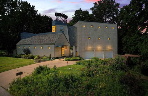 Lawrence House | Discover The Architect’s Modern Castle with Ocean Views