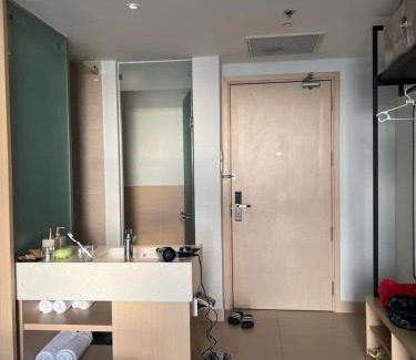 Khanh Hoa Apartment | The Arena sunset Seaview Cam Ranh