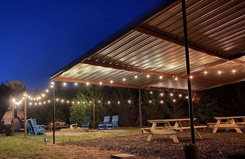 Wills Point Cabin | Experience The Arrowhead Tipi Resort: Nomadic Stays on Lake Tawakoni