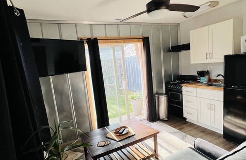 Northeast Virginia Beach House | Experience The Art Door: Minutes from the Beach & Pet Friendly