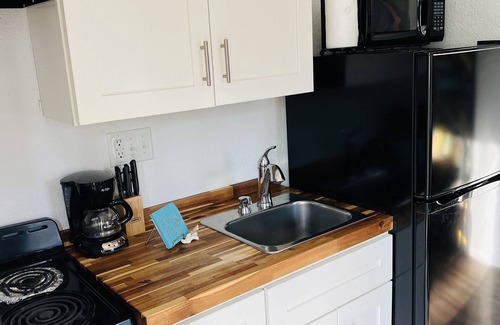 Northeast Virginia Beach House | Experience The Art Door: Minutes from the Beach & Pet Friendly