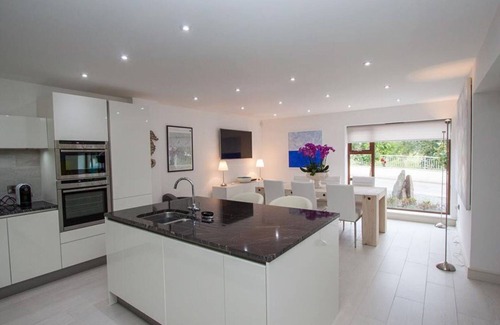 Waterhead Cottage | The Arthouse