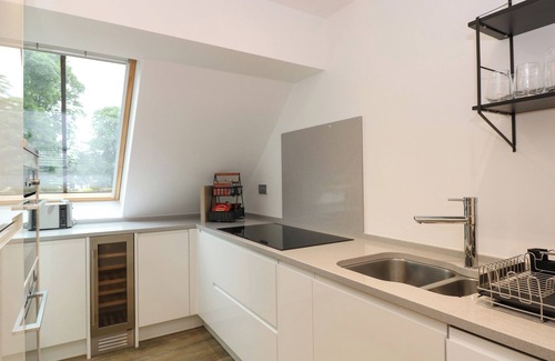 Newland Near Ulverston Cottage | Family-Friendly Stay at The Arthur Suite, Ulverston