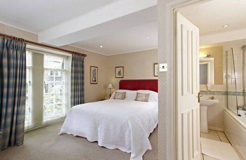 Lifton Hotel | Experience The Arundell: Rated 9.2 with Spa & Family Dining