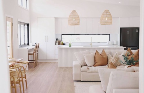 Waterhouse House | The Arv - 300m from Longbeach