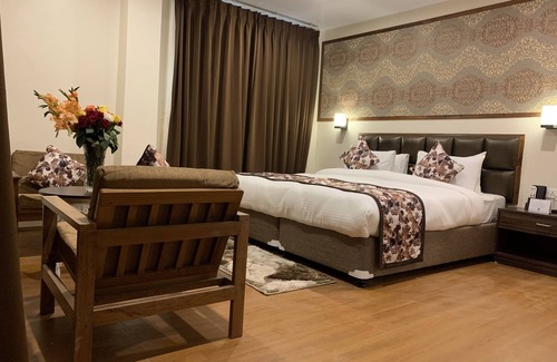 Pelling Hotel | Budget-Friendly Stays at The Aryan Regency Hotel