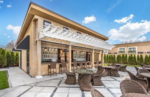 North Brunswick Hotel | The Ashi, an Ascend Collection Hotel