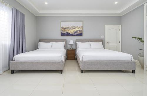 Angeles City Villa | Outstanding Stay at The Residence At Timog Park - 10/10 Rating
