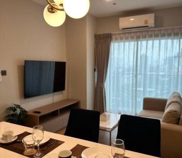 Chang Khlan Apartment | Stunning Astra Sky River Night Bazaar with Oceanfront Pool