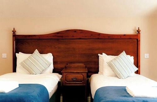 Atherstone Hotel | Discover Comfort at The Atherstone Red Lion Hotel