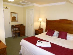 Atherstone Hotel | Discover The Atherstone Red Lion Hotel: Pet-Friendly Retreat