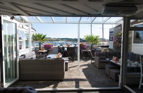 Hugh Town Hotel | Discover The Atlantic: Family-Friendly Hotel with Hot Tub