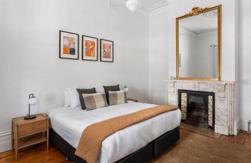 Abbotsford House | Pet-Friendly Retreat at The Atrium - Guest Rated 10/10