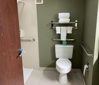 Quincy Hotel | Inviting Atrium Hotel on Third: Pool & Family-Friendly Stay