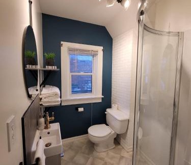 Kitchener House | Elegant Auditorium Suite with High Guest Ratings