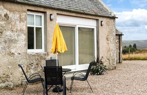 Forsinard House | Child-Friendly Retreat at The Auld Kirk - 4-Star Haven