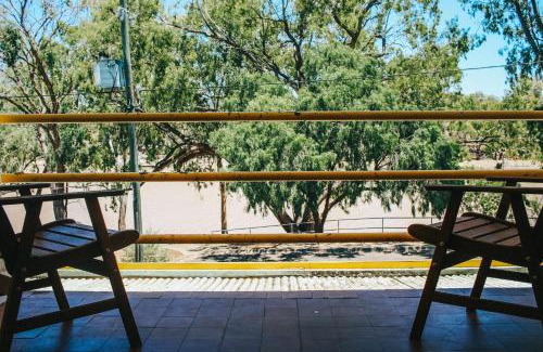 St. George Hotel | Discover Comfort at The Australian Hotel St George