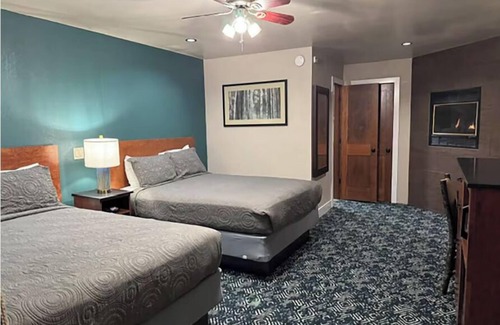 Lakeside Park Hotel | The Avalon Lodge