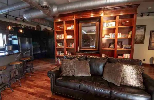 Fayetteville House | Experience The Aviator’s Lounge: Private Pool & Hot Tub Oasis