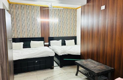 Nizamuddin Bed & Breakfast | The Aziz Residency