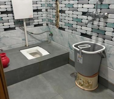 Nizamuddin Bed & Breakfast | The Aziz Residency