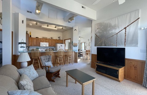 Frisco Cottage | Family-Friendly Getaway at The Baited Hook – Top Rated!