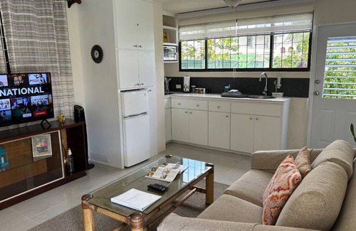 Oistins Apartment | Guest Rated: The Bajan Nook - Ocean View Apartment Retreat