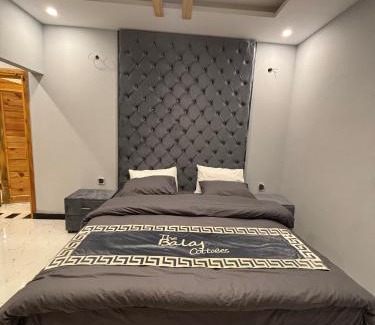 Nathia Gali Apartment | Relax at The Balaj Cottages: Family-Friendly with Kitchen!