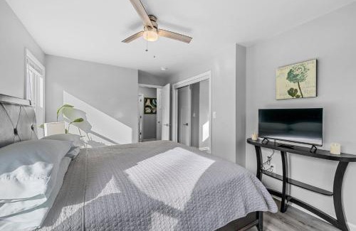Hendersonville House | Relax at The Bamboo Bungalow - 4 Star, Rated 9.6/10