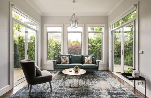 Beechworth House | Exceptional Family Stay at The Banks - 4 Star Rated Hotel