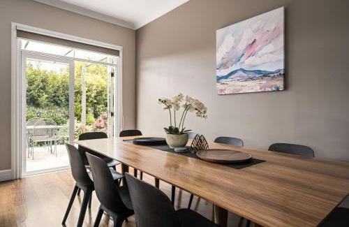 Beechworth House | Exceptional Family Stay at The Banks - 4 Star Rated Hotel