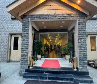 Kohistan Apartment | Discover The Barcelo Hotel Apartments: Family-Friendly Stay