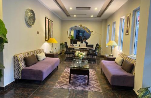 Kohistan Apartment | Discover The Barcelo Hotel Apartments: Family-Friendly Stay