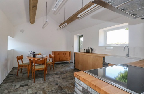 Horton Cottage | Family-Friendly Stay at The Barn at Chatsworth Farm