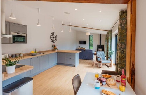 Clayhidon House | Pet-Friendly Retreat at The Barn in Tranquil Devon
