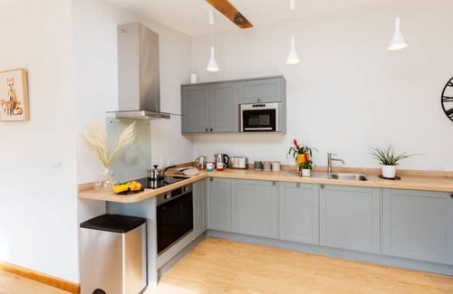 Clayhidon House | Pet-Friendly Retreat at The Barn in Tranquil Devon