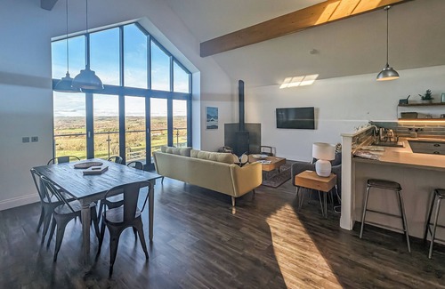 North Bitchburn Cottage | Experience Comfort and Convenience at The Barn